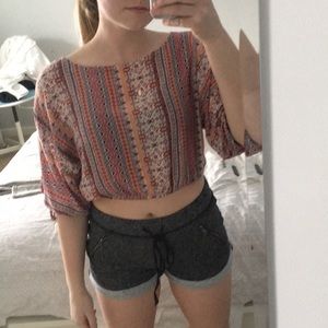 crop top